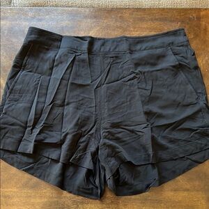 Old Navy - black dress shorts - XL